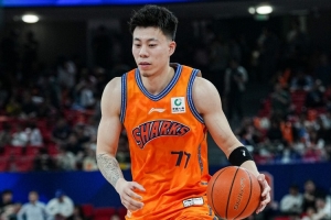 张镇麟比赛直播_中国篮球CBA最新动态_上海男篮比赛高清观看配图