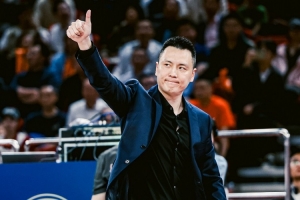 上海vs辽宁_洛夫顿复出效果不佳_张镇麟CBA最新动态配图