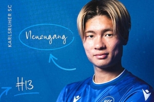 22岁日本前锋福田师王转会卡尔斯鲁厄_德甲最新动态_足球转会新闻配图