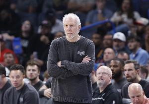 波波维奇比赛直播_马刺最新动态_NBA篮球高清观看配图