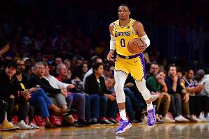 威少比赛直播_湖人vs开拓者_nba最新动态配图