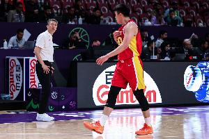 王俊杰比赛直播_中国男篮最新动态_NCAA篮球前锋标准配图