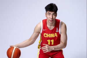 郭士强比赛直播_中国男篮最新动态_余嘉豪伤情更新配图