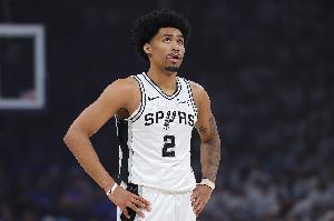 哈珀比赛直播_马刺vs尼克斯_NBA最新动态配图