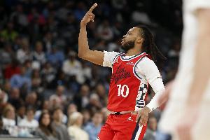 加兰比赛直播_快船最新动态_NBA篮球在线观看配图