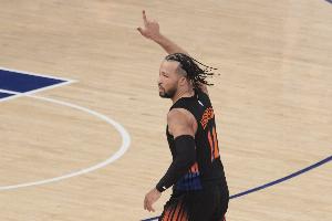 尼克斯vs马刺_布伦森比赛直播_NBA最新动态配图