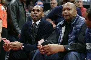 开拓者vs勇士_篮球NBA最新动态_公牛比赛高清直播配图