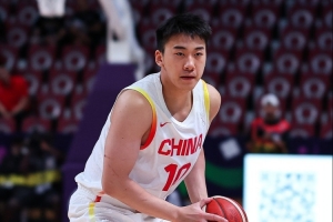 王俊杰比赛直播_CBA最新战况_中国男篮比赛高清观看配图