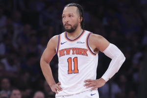尼克斯vs马刺_NBA比赛高清直播_篮球赛事最新战况配图