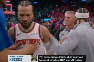 尼克斯vs对手_nba季后赛客场大胜纪录_篮球历史新高配图