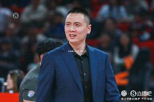 王哲林比赛直播_上海男篮最新动态_CBA冠军点赞配图