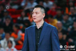 上海vs广厦_CBA冠军点赞_上海男篮最新动态配图
