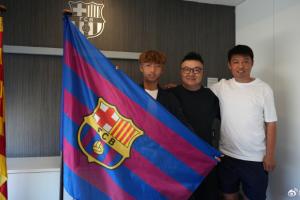 董路亲笔信_巴塞罗那最新动态_西甲足球在线高清观看配图