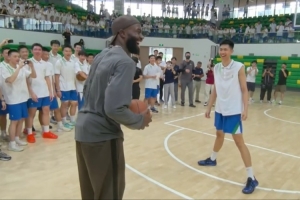 杰伦·布朗比赛直播_凯尔特人球星最新动态_篮球NBA高清观看配图