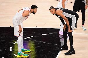 唐斯比赛直播_nba篮球最新动态_马刺vs雷霆团队配合分析配图