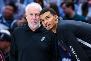 波波维奇vs马刺_篮球NBA最新动态配图