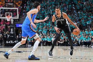 切特比赛直播_雷霆队最新动态_NBA篮球高清观看配图
