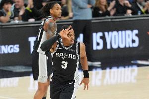 马刺比赛直播_凯尔登约翰逊最新动态_NBA篮球在线高清观看配图