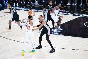 文班亚马比赛直播_唐斯评价文班亚马_NBA篮球最新动态配图