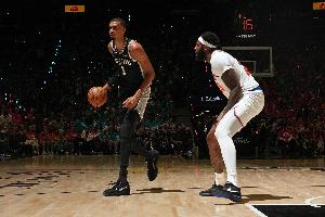 文班亚马比赛直播_马刺vs尼克斯最新动态_篮球NBA高清观看配图