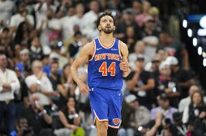 尼克斯vs76人_NBA季后赛高清直播_篮球比赛最新战况配图