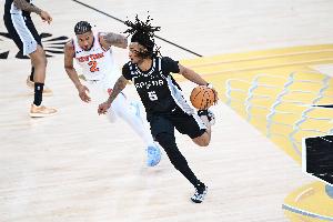 马刺vs尼克斯_NBA常规赛全场回放_篮球比赛高清在线观看配图