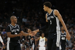 保罗比赛直播_马刺最新动态_NBA总决赛高清观看配图
