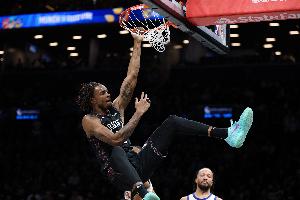 湖人vs快船_克拉克斯顿交易最新动态_NBA交易流言配图