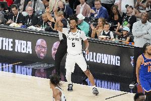 马刺vs对手_篮球NBA比赛回放_失误复盘分析配图