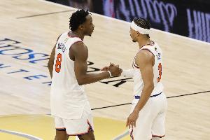 尼克斯比赛直播_哈特谈自满情绪_NBA最新动态配图
