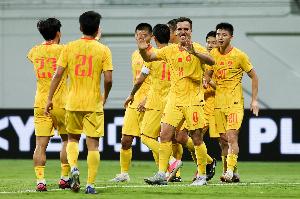 中国男足vs泰国_足球直播高清_中超国足世预赛前瞻配图