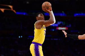 八村塁比赛直播_湖人最新动态_NBA自由市场合同预测配图