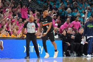 马刺比赛直播_篮球NBA最新动态_卡斯尔系列赛信心不变配图