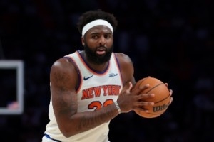 杜兰特比赛直播_火箭尼克斯交易动态_NBA最新转会消息配图