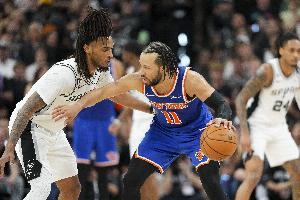 马刺vs尼克斯_NBA篮球比赛直播_尼克斯进攻纪律性战术分析配图