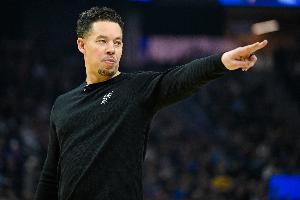 马刺vs尼克斯_NBA篮球直播_纽约客战恶劣环境配图