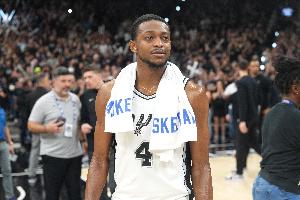 福克斯比赛直播_马刺vs尼克斯_NBA篮球高清在线观看配图