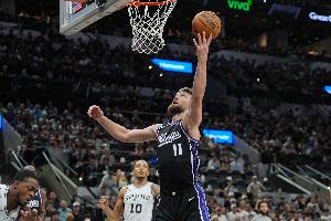 萨博尼斯比赛直播_猛龙黄蜂国王交易动态_NBA最新转会消息配图