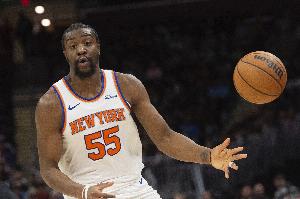 尼克斯vs对手_NBA篮球直播高清_胡克波尔蒂替补盖帽正负值配图