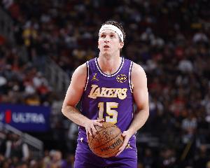 东契奇比赛直播_湖人vs独行侠_NBA最新动态配图