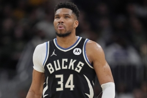 字母哥比赛直播_凯尔特人最新动态_nba交易流言配图