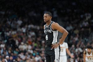 马刺vs尼克斯_NBA常规赛最新战报_篮球比赛直播回放配图