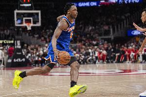 吉布森比赛直播_尼克斯vs马刺最新动态_NBA篮球高清在线观看配图
