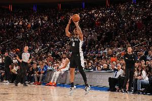 马刺比赛直播_哈珀替补高效砍15分_马刺vs对手NBA最新战报配图
